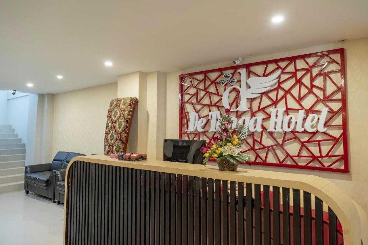 De'Tonga Hotel Medan Exterior photo